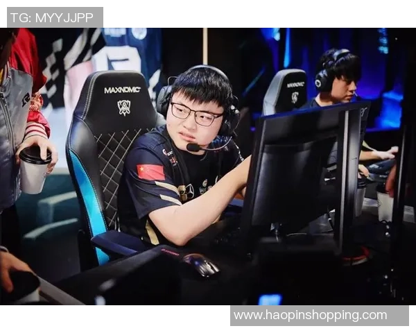 CSGO战术解析：深入探讨RNG战队的包夹策略与执行技巧